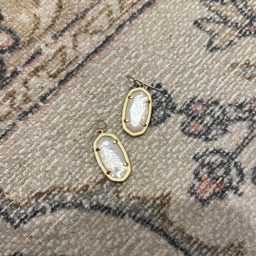 Kendra Scott Gold and White Earrings